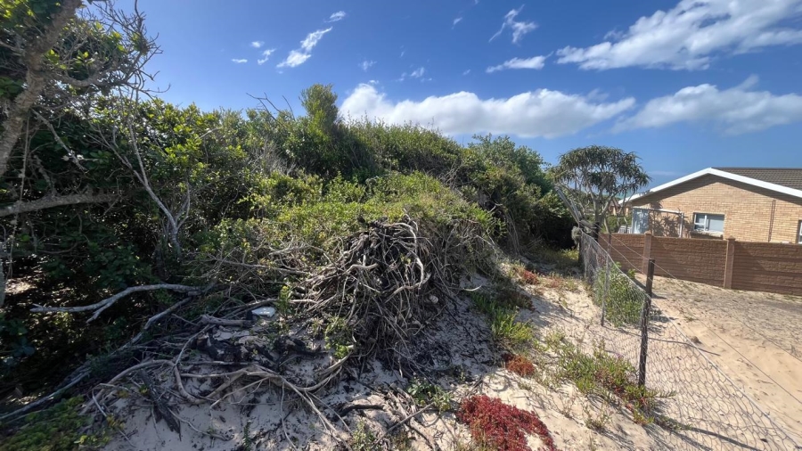 Commercial Property for Sale in Paradise Beach Eastern Cape